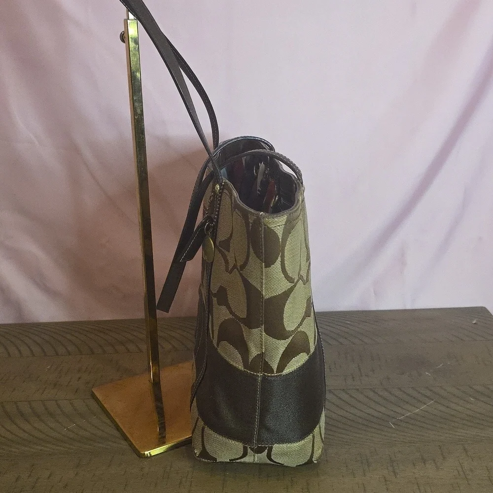 Coach excellent pre